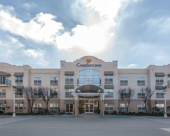 Comfort Inn Hanford Lemoore Fresno 2020 Room Prices Reviews