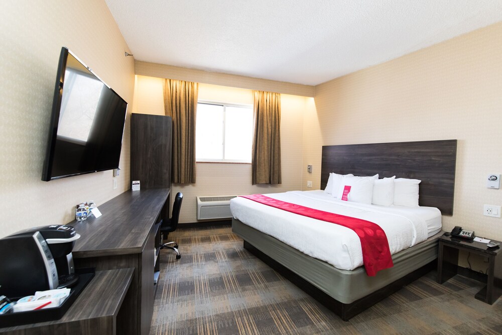 Ramada by Wyndham Bronx