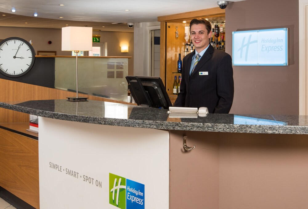 Holiday Inn Express Gloucester - South, an IHG Hotel