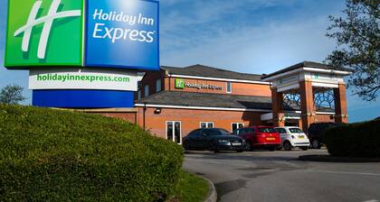 Holiday Inn Express Manchester East, an IHG Hotel