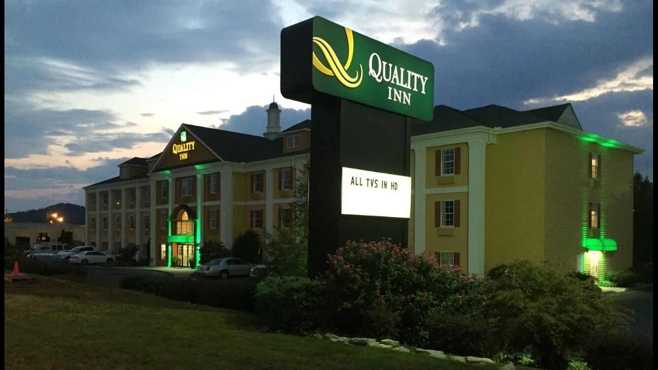 Quality Inn Oak Ridge In Knoxville Tn Expedia