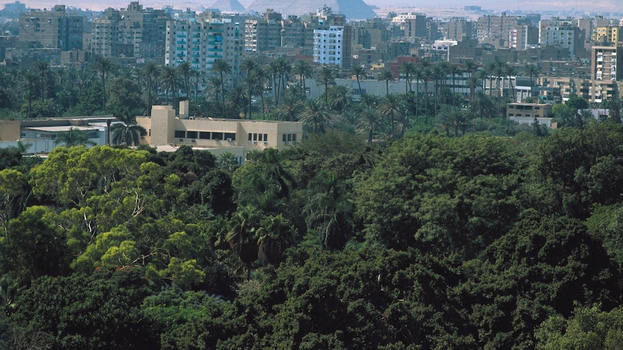 Four Seasons Hotel Cairo at First Residence