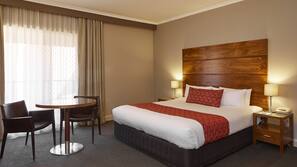 Desk, iron/ironing board, rollaway beds, free WiFi