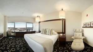 Premium bedding, in-room safe, desk, laptop workspace