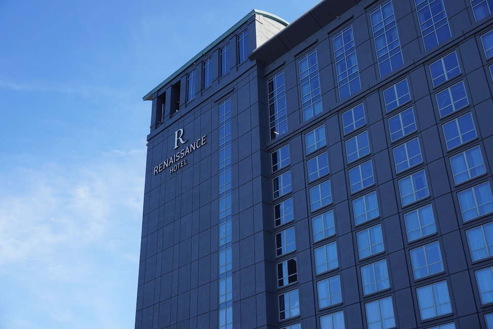 Renaissance Portsmouth-Norfolk Waterfront Hotel