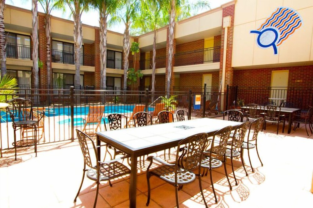 Wentworth Grande Resort