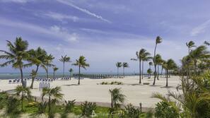 Private beach, beach cabanas, sun loungers, beach towels