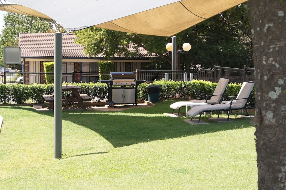 Old Maitland Inn