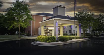 Holiday Inn Express Clayton, an IHG Hotel