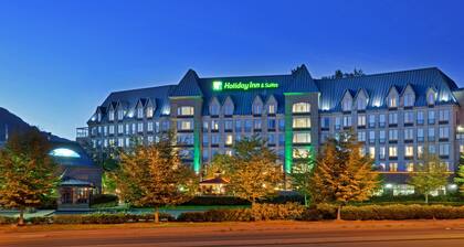 Holiday Inn Hotel & Suites North Vancouver, an IHG Hotel