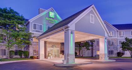 Holiday Inn Hotel & Suites-Milwaukee Airport, an IHG Hotel
