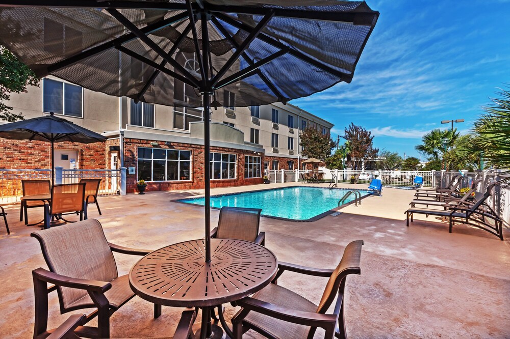 Holiday Inn Express & Suites Eagle Pass, an IHG Hotel in Eagle Pass