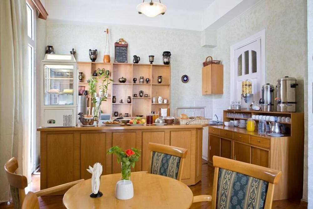 Cecil Hotel 2019 Room Prices , Deals & Reviews Expedia