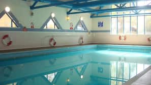 Piscine couverte