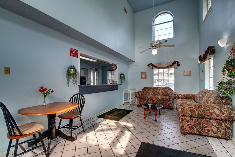 Key West Inn Devon Canada Key West Inn Clanton: 2019 Room Prices $55, Deals & Reviews | Expedia