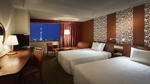 In-room safe, desk, iron/ironing board, free WiFi