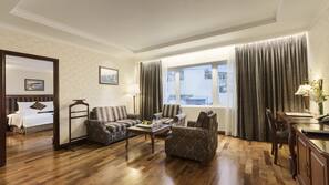 Premium bedding, minibar, in-room safe, desk