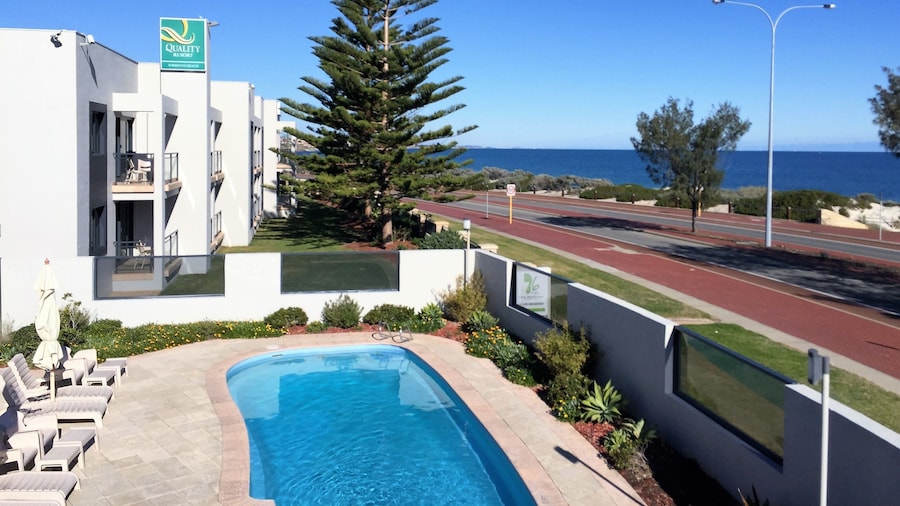 Quality Resort Sorrento Beach