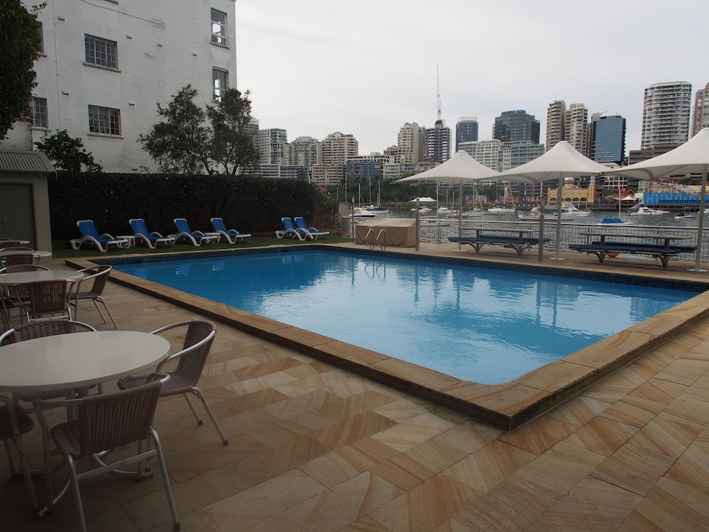 Harbourside Apartments