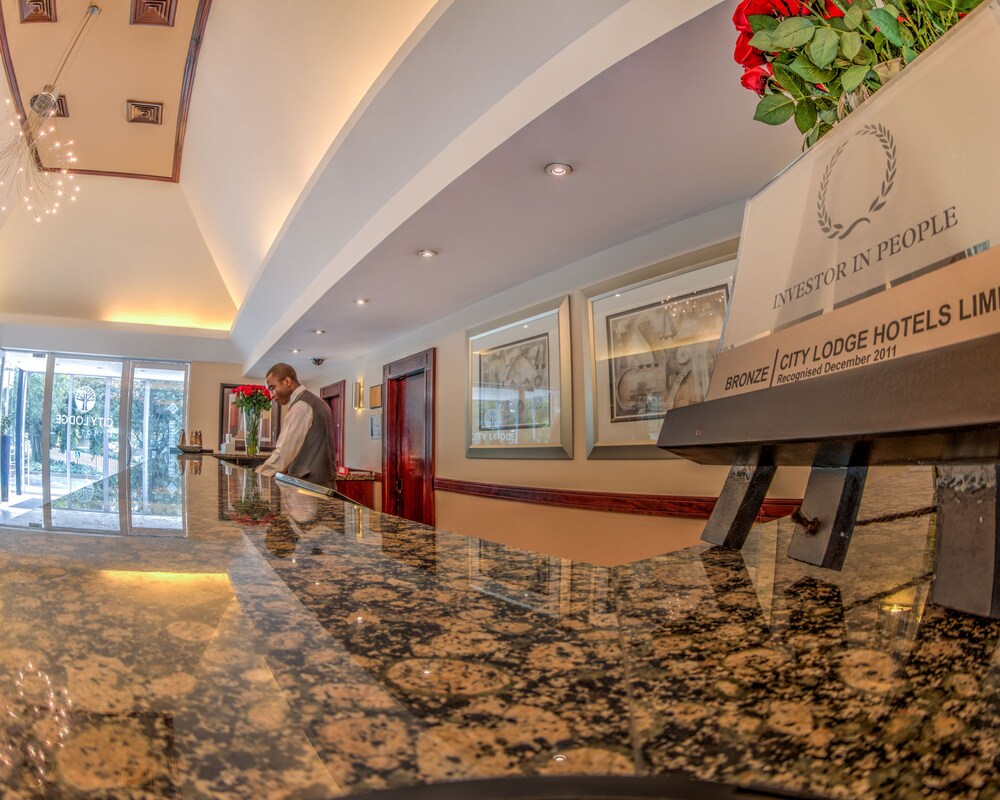 City Lodge Hotel Bryanston Johannesburg 2018 Prices Outdoor Dining Featured Image Reception