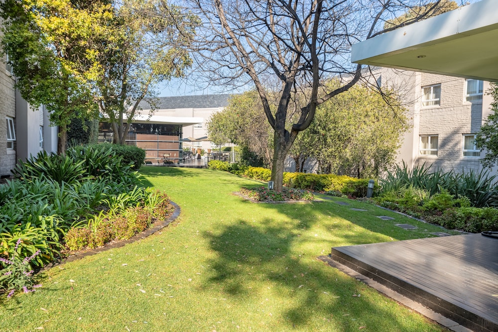 City Lodge Johannesburg Airport, Barbara Road AU66 Deals & Reviews (Johannesburg Gauteng