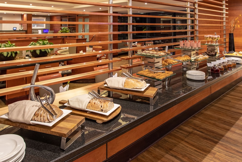 City Lodge Johannesburg Airport, Barbara Road AU66 Deals & Reviews (Johannesburg Gauteng