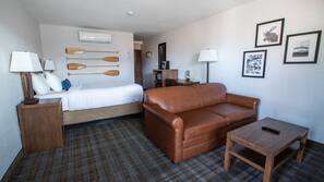 Iron/ironing board, free WiFi, linens, alarm clocks