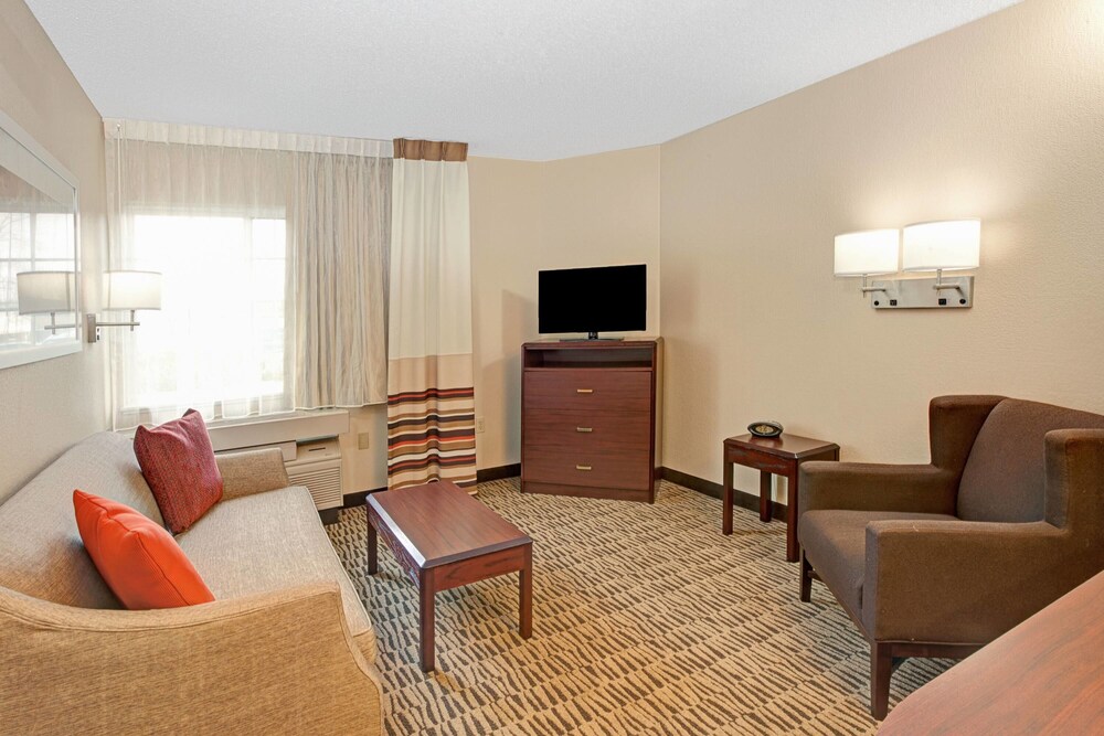 MainStay Suites Northbrook Wheeling