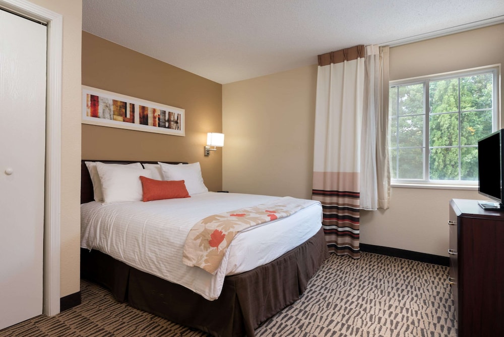 MainStay Suites Northbrook Wheeling