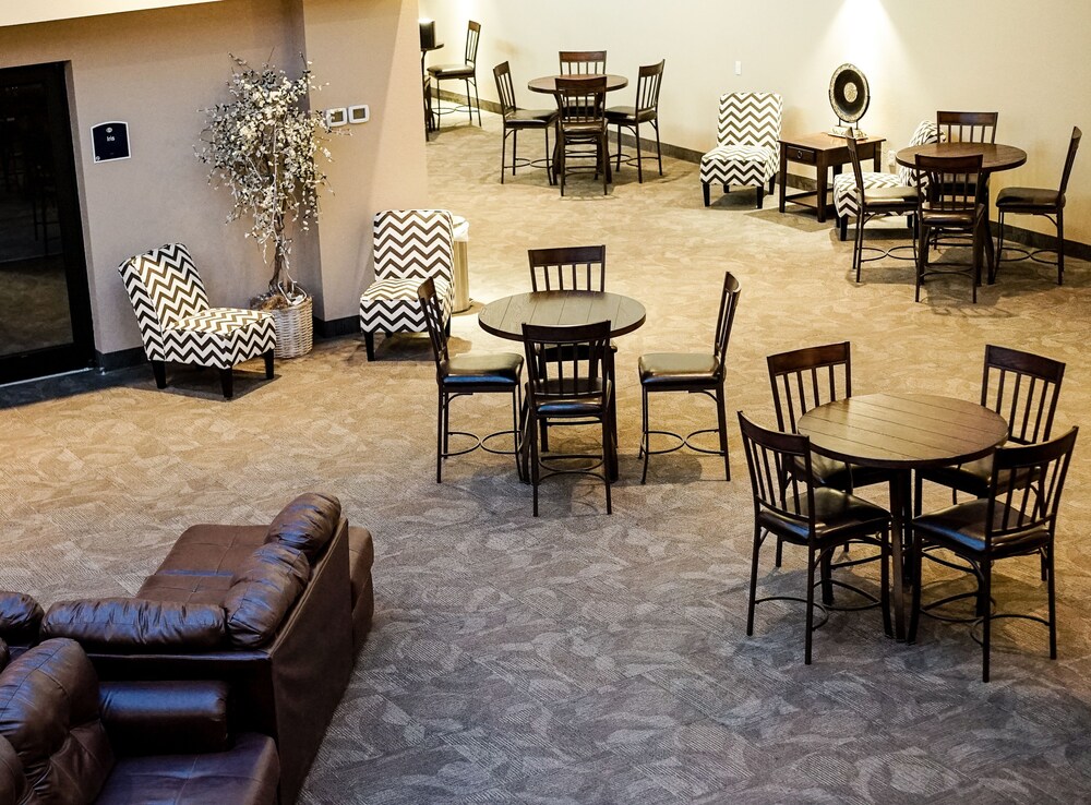 Boarders Inn & Suites by Cobblestone Hotels – Grand Island