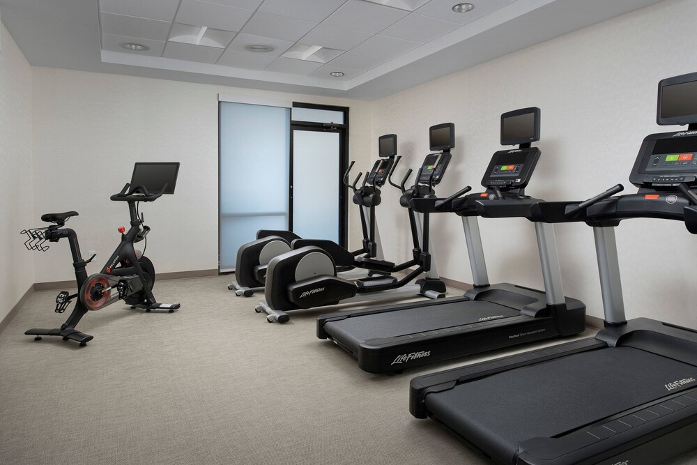 Fitness facility, SpringHill Suites by Marriott Atlanta Perimeter Center