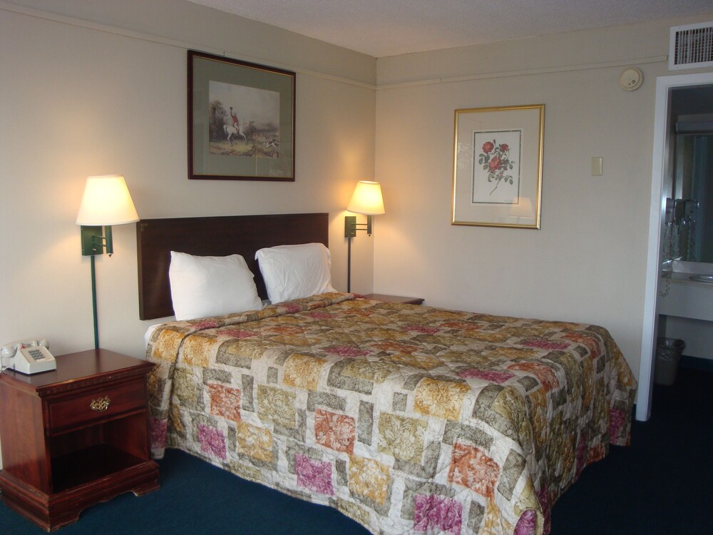 Room, Econo Lodge