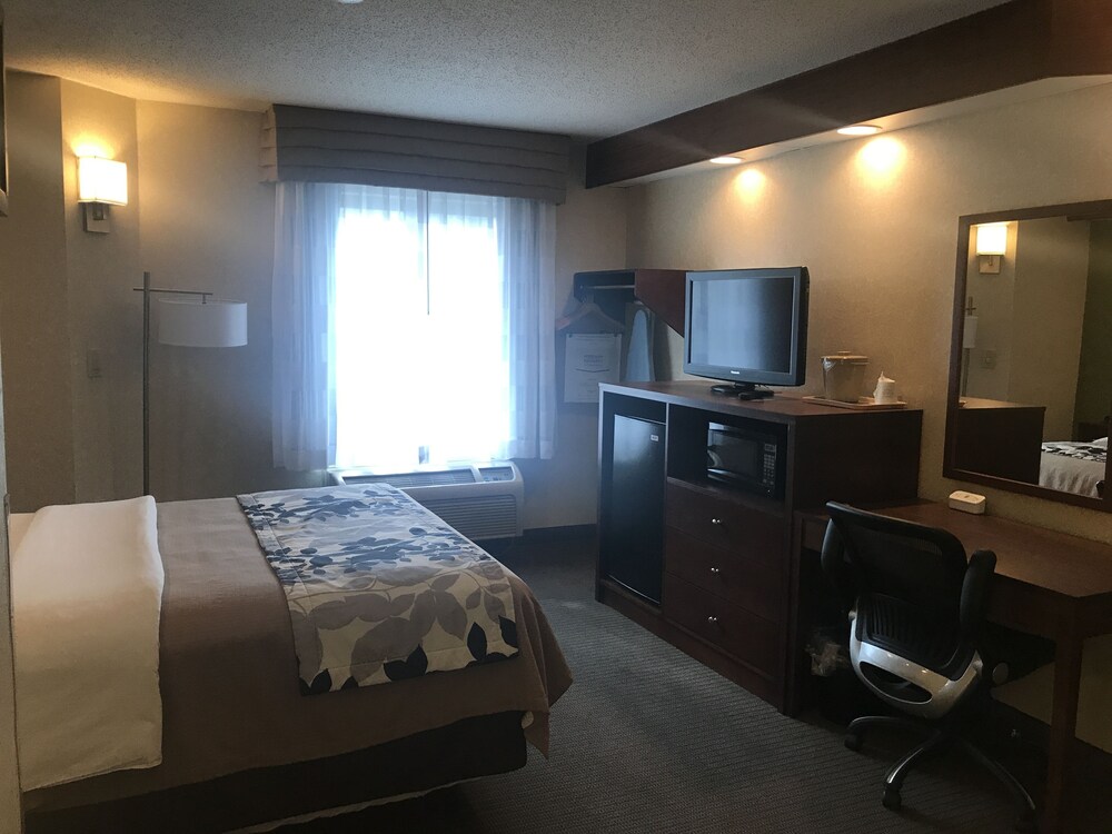 Baymont by Wyndham Flat Rock