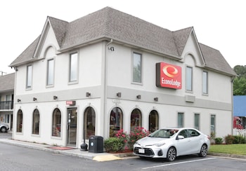 Econo Lodge Chesapeake Route 13 and I-464