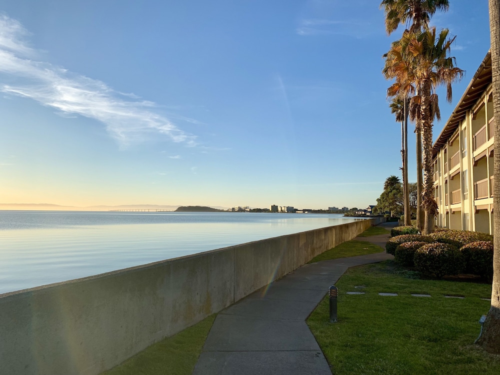 Vagabond Inn Executive San Francisco Airport In San Francisco Hotel Rates Reviews On Orbitz