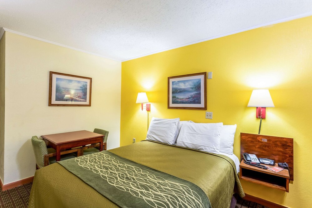 Room, Econo Lodge