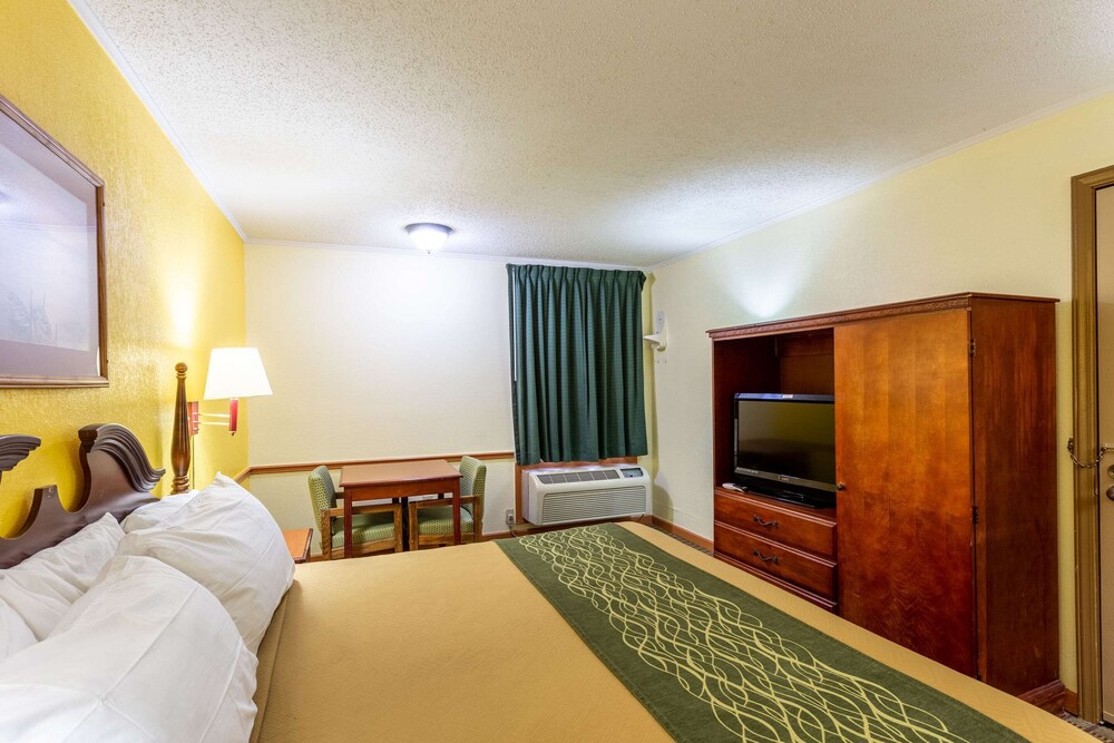 Room, Econo Lodge