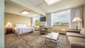Down comforters, in-room safe, desk, laptop workspace