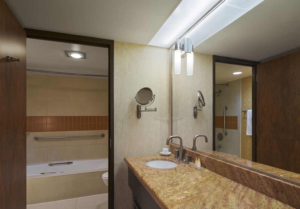 Bally's Atlantic City Hotel & Casino in Atlantic City Best Rates