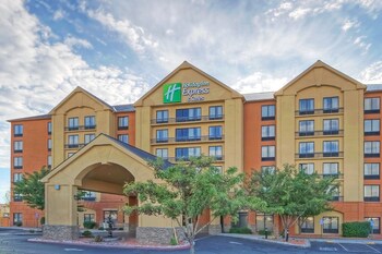 Holiday Inn Express Hotel & Suites Albuquerque Midtown