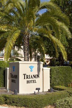 Book Trianon Old Naples Naples Room Deals Hotwire