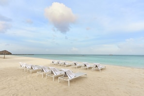 Beach nearby, white sand, free beach shuttle, free beach cabanas