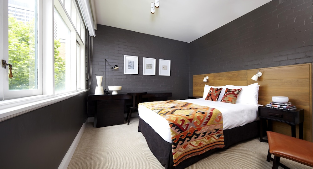 Room, Harbour Rocks Hotel Sydney MGallery