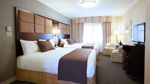 Premium bedding, pillowtop beds, in-room safe, desk