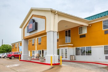 Hotel Tulsa Airport & Fairgrounds