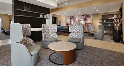Courtyard by Marriott Charlotte Airport North