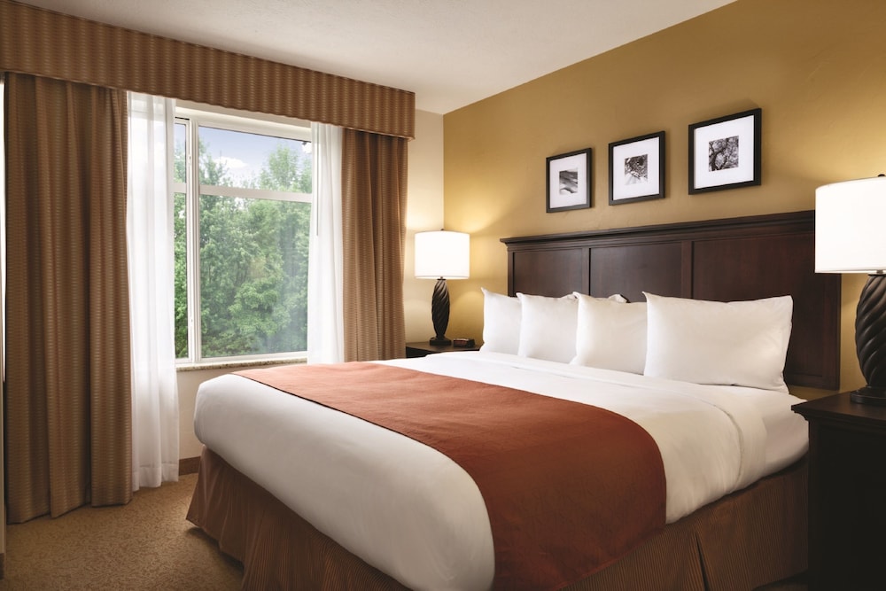 Room, Country Inn & Suites by Radisson, Tulsa, OK