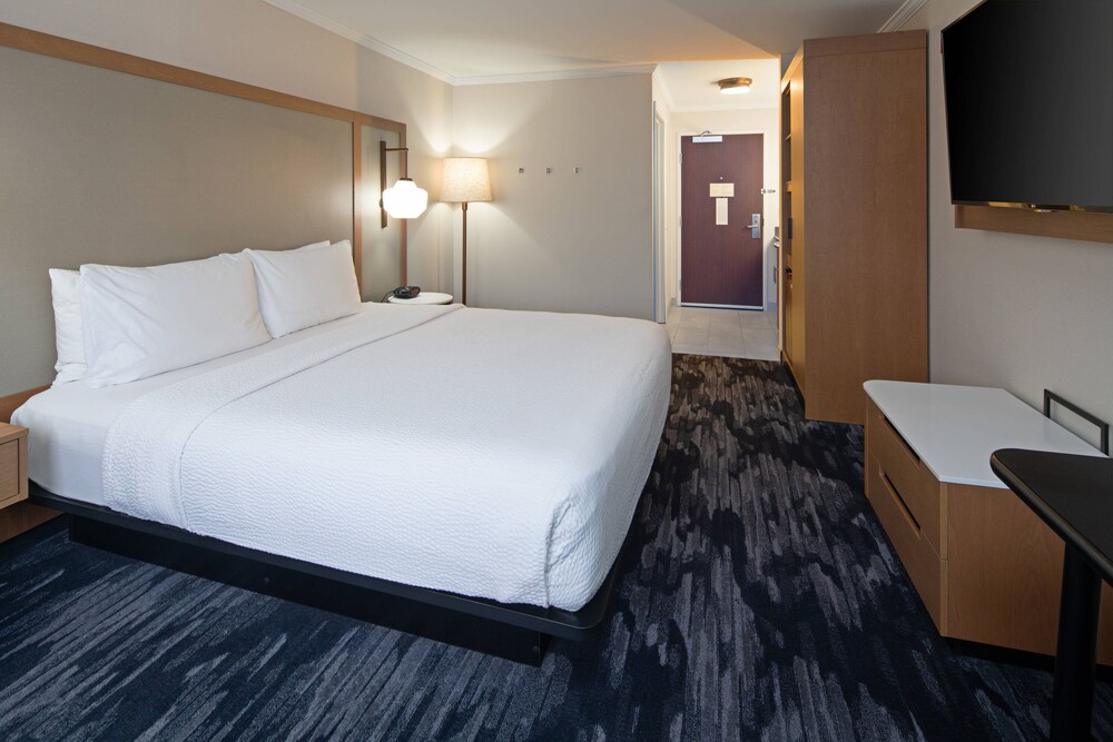 Fairfield by Marriott Inn & Suites Seattle Sea-Tac Airport