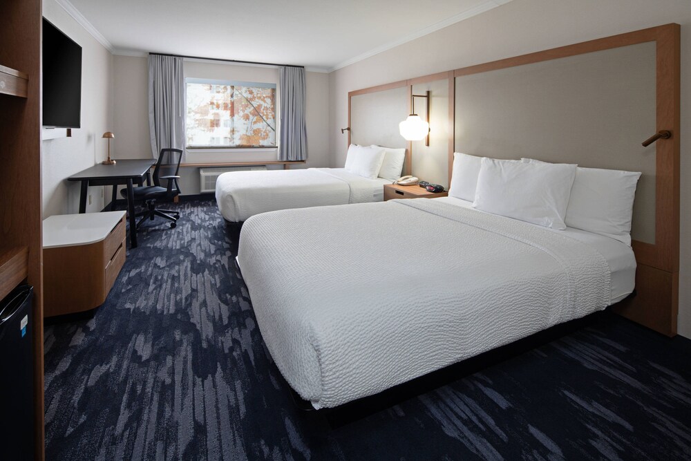 Fairfield by Marriott Inn & Suites Seattle Sea-Tac Airport