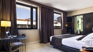 Minibar, in-room safe, desk, blackout drapes